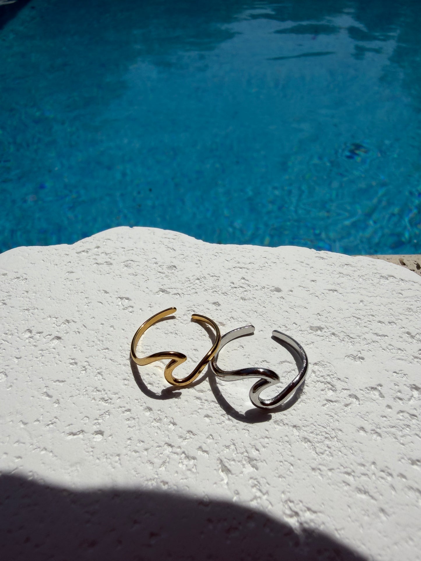 Adjustable Wave Ring